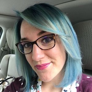 Meet your Posher, Vanessa